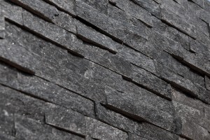 BlackPearl-60x15-cierny kamenny obklad